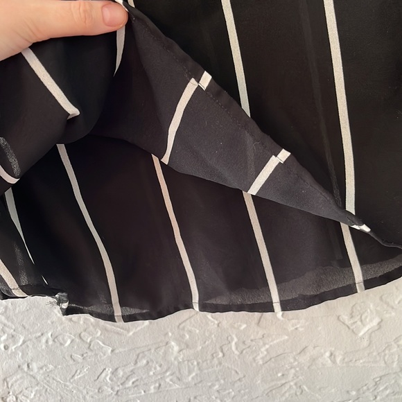 Tank - Picture 3 of 4